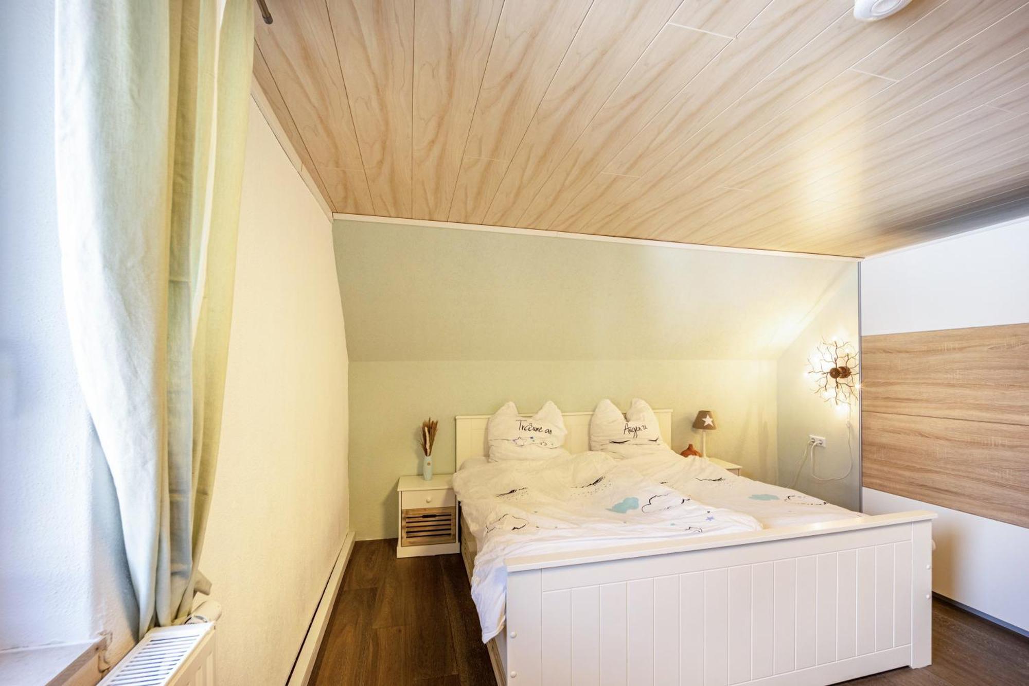 Salty Sol Apartment ลอยท์เคียร์ช อิม อัลล์กอย ภายนอก รูปภาพ
